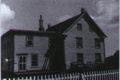 Older-view-of-Benjamin-Barbour-House